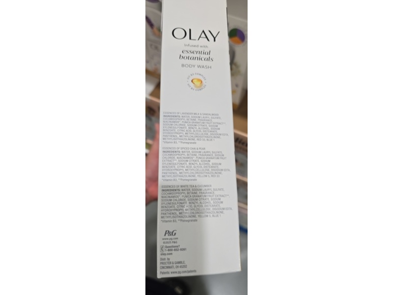 Olay Essential Botanical Body Wash Set, 23.6 fl oz/700 mL