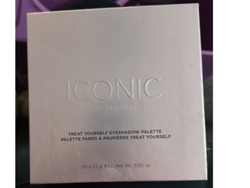 Iconic London Treat Yourself Eyeshadow Palette, 0.05 oz/1.5 g