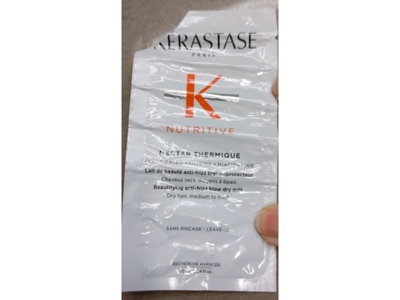 Kerastase Paris Nutritive Antifrizz Blow Dry Milk, Niacinamide, 0.34 fl oz/10 mL