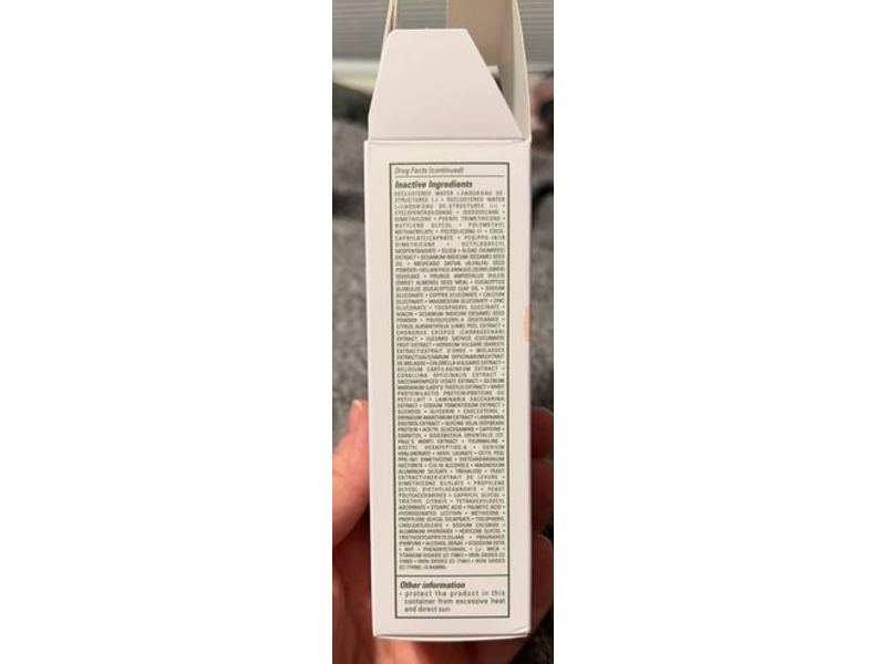 La Mer The Soft Fluid Long Wear Foundation, SPF 20, 130 Warm Ivory, 1 oz/30 ml