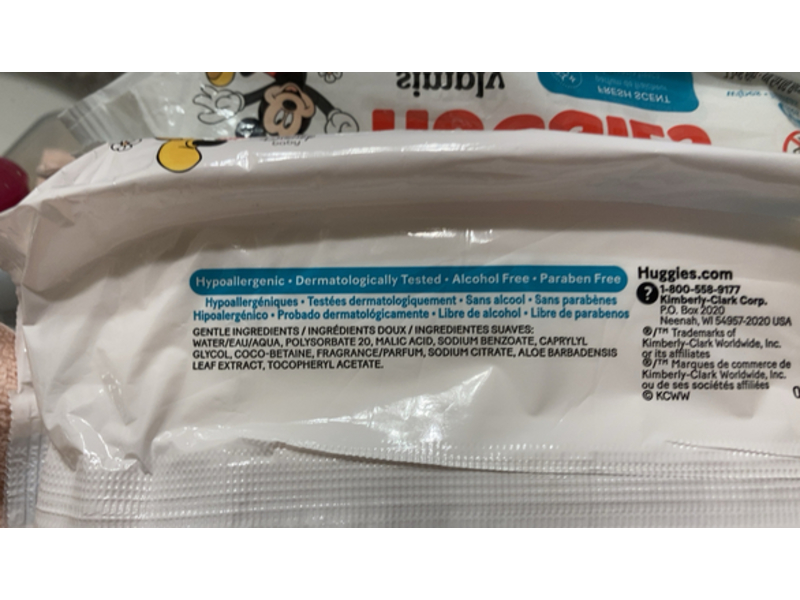 Huggies Simply Clean Baby Wipes, Fresh Scent, 64 Count