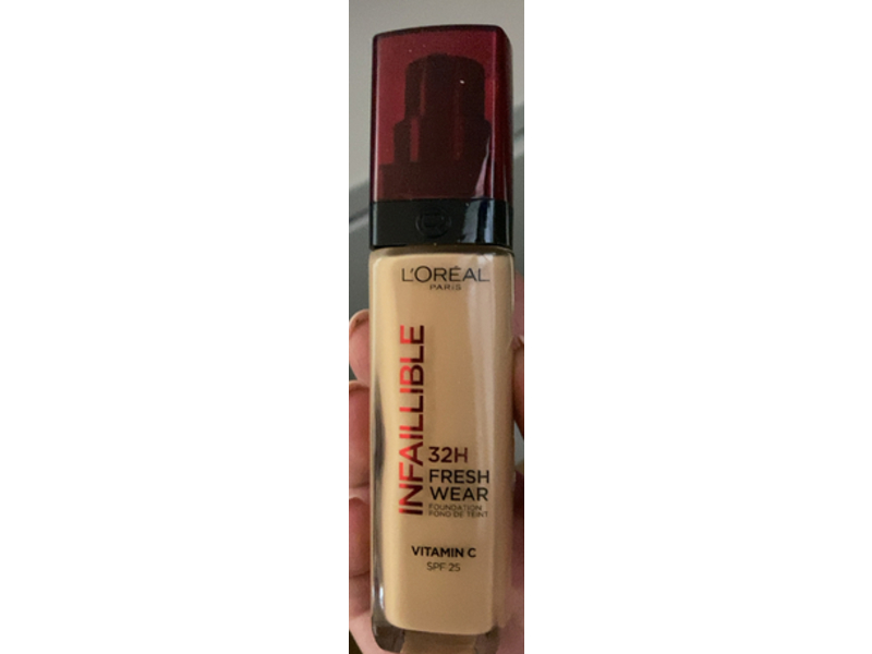 L'Oreal Paris Infallible 32 H Fresh Wear Foundation, SPF 24, 200 Golden Sand, 30 mL