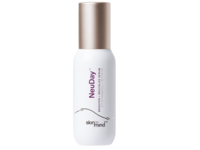 Amare NeuDay Brighten + Revitalize Serum, 30 ml/1 fl oz - thumbnail 1