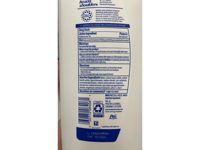 Head & Shoulders Dandruff Shampoo, Green Apple, 28.2 fl oz/835 mL