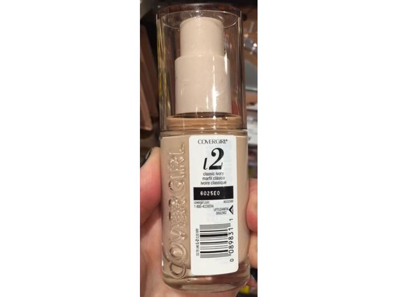 Covergirl Trueblend Hydrating Foundation, L2 Classic Ivory, 1 fl oz/30 mL