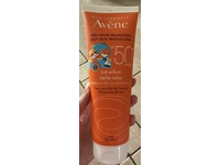Avene Children’s Sunscreen, SPF 50+, 250 mL - thumbnail 2