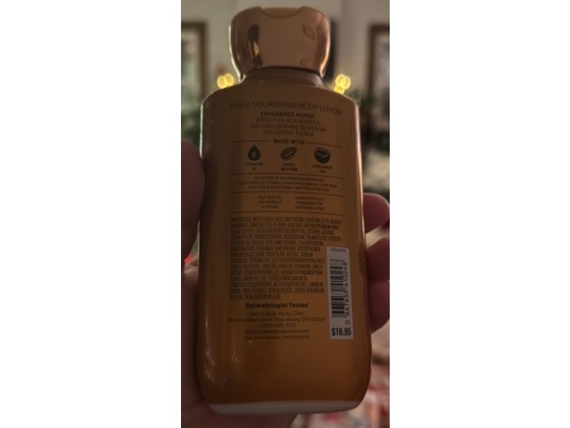 Bath & Body Works Touch Of Gold Daily Nourishing Body Lotion, Shea Butter + Coconut Oil, 8 fl oz/236 mL