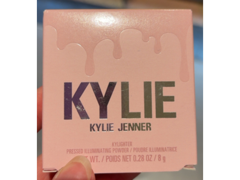 Kylie Cosmetics Kylighter Pressed Illuminating Powder, 050 Cheers Darling, 0.28 oz /8 g