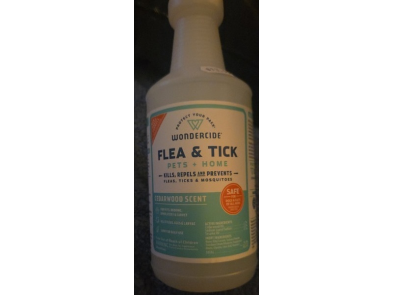 Wondercide Flea Tick & Spray, Cedarwood Scent, 16 fl oz/946 mL