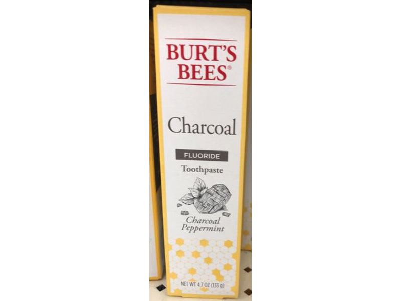 Burt's Bees Fluoride Toothpaste, Charcoal Peppermint, 4.7 oz/133 g