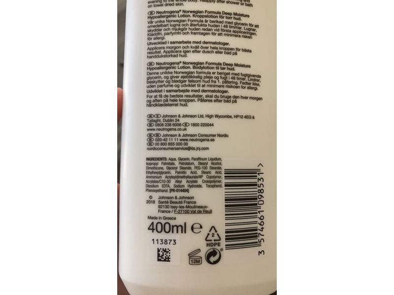 Neutrogena Norwegian Formula Deep Moisturizer Body Lotion, Dry, Sensitive Skin, Fragrance-Free, 400 ml