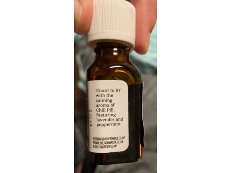 Aura Cacia Calming Essential Oil Blend, Chill Pill, 0.5 fl oz/15 mL