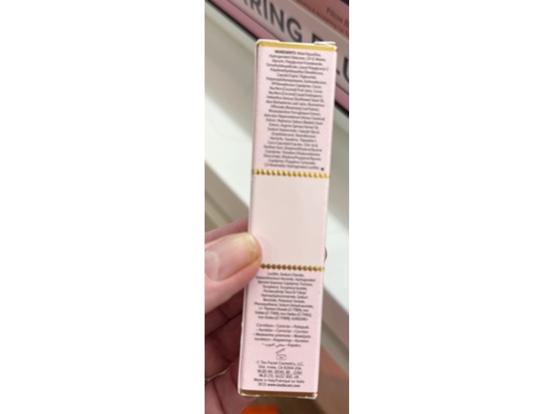 Too Faced Born This Way Ethereal Light Illuminating Smoothing Concealer, 0.16 fl oz/5 mL