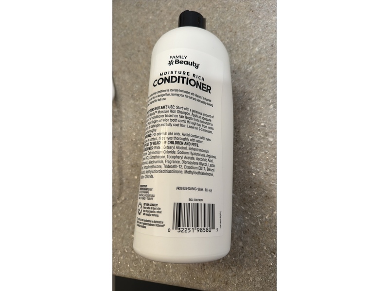 Family Beauty Moisture Rich Conditioner, Vitamin E, 28 fl oz/828 mL