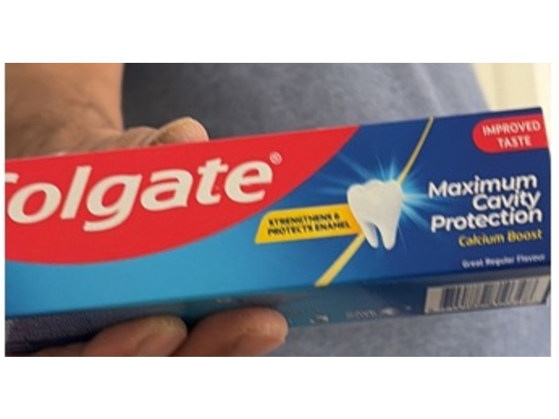 Colgate Maximum Cavity Protection Toothpaste, 75 mL
