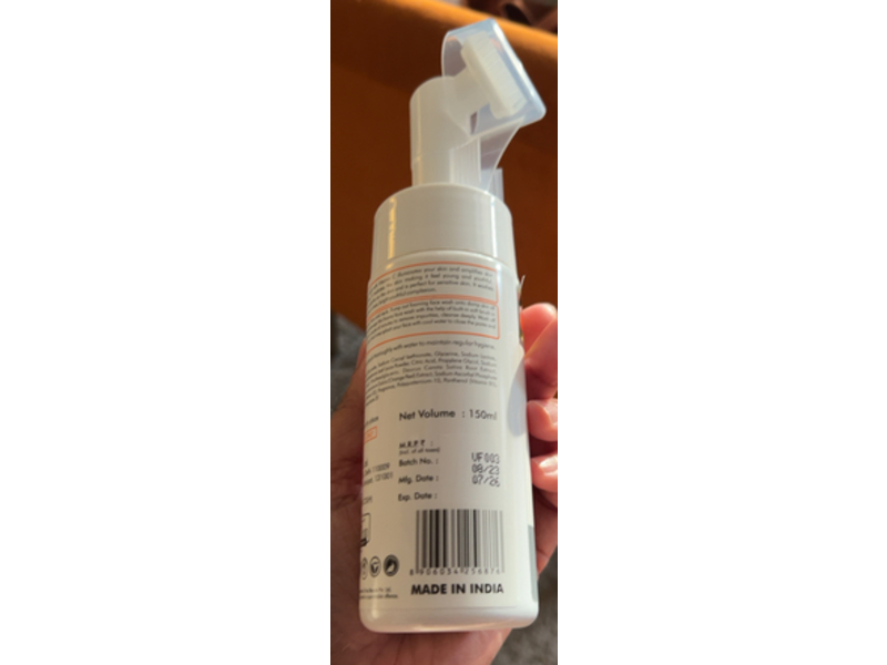 Astaberry Indulge Foaming Face Wash, Vitamin C, 5.1 fl oz/150 mL