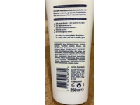 Dove Body Smooth Rich Nourishing Body Moisturizer, Apricot Kernel OIl & Vitamin E, 250 mL - Image 3