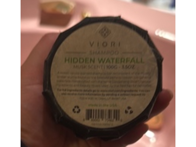 Viori Hidden Waterfall Shampoo, Musk Scent, 3.5 oz/100 g