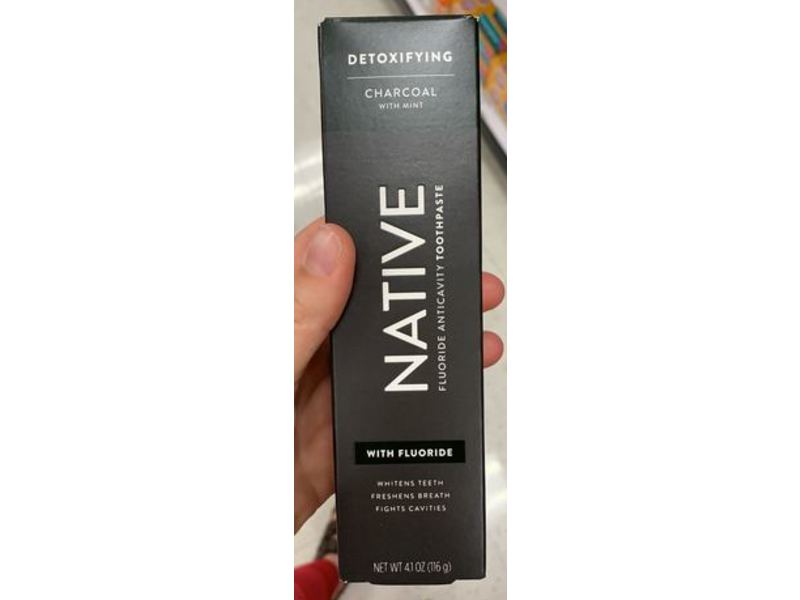 Native Detoxifying With Fluoride Toothpaste, Charcoal With Mint, 4.1 oz/116 g