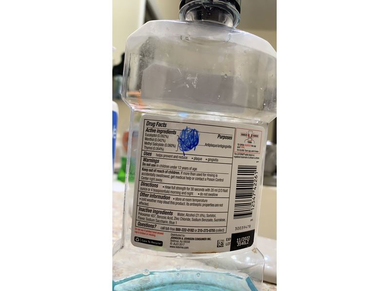 Listerine Ultra Clean Mouthwash, Arctic Mint, 500 mL