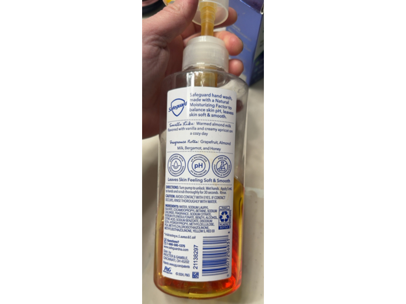 Safeguard Hand Wash, Crazy Almond, 15.5 fl oz/458 mL