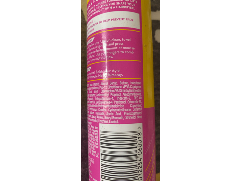 Vo5 Mega Hold Hair Mousse, 200 mL