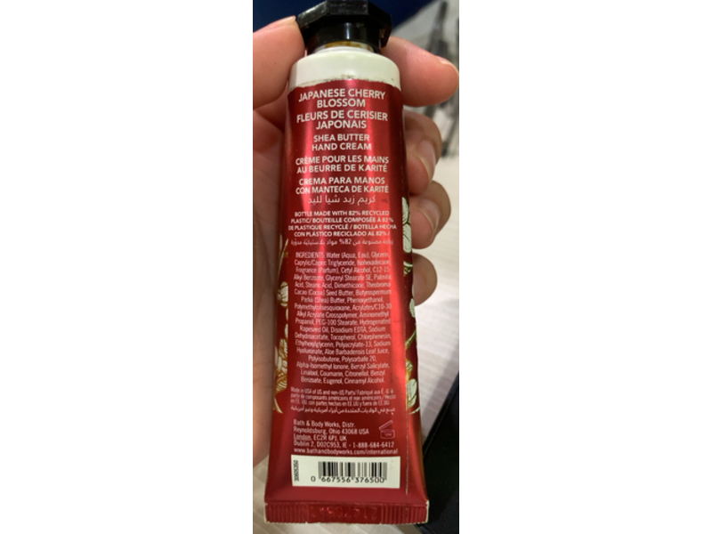 Bath & Body Works Japanese Cherry Blossom Hand Cream, 1 fl oz/29 mL