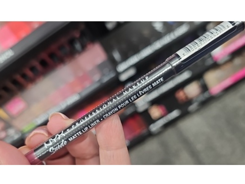 Nyx Professional Makeup Suede Matte Lip Liner, Sao Paulo, 0.03 oz/1.0 g