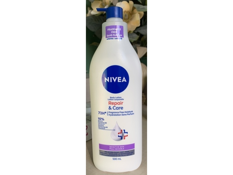 Nivea Repair & Care Body Lotion, Sensitive Skin, 500 mL