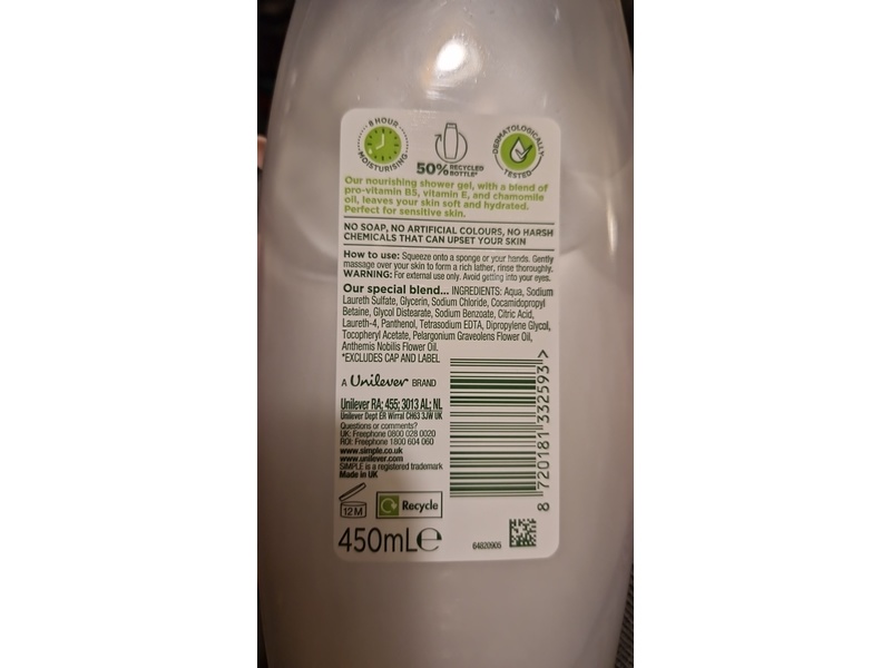 Simple Nourishing Shower Gel, Chamomile Oil+Vitamin E, 450 mL