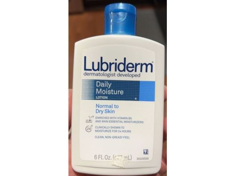 Lubriderm Daily Moisture Lotion, Normal to Dry Skin, 6 fl oz/177 mL, Pack of 6