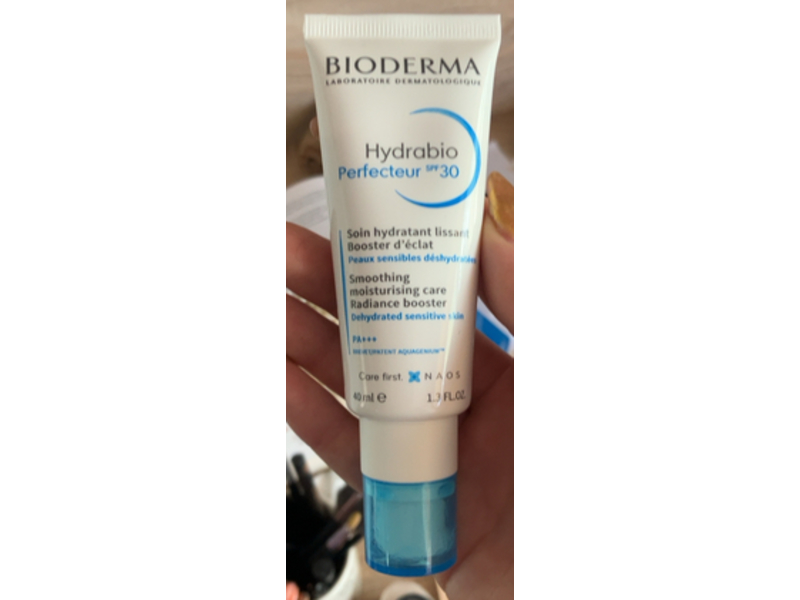 Bioderma Smoothing Moisturising Care Radiance Booster, SPF 30, 1.33 fl oz/40 mL