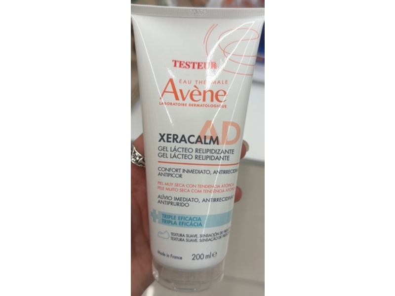 Eau Thermale Avene Xeracalm AD Replenishing Milky Gel, 200 mL