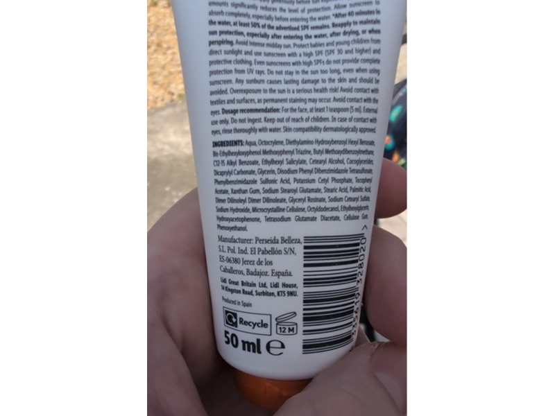 Cien Sun Sensitive Facial Suncare Lotion, SPF 50 +, 50 mL