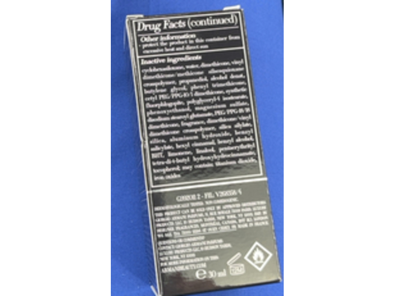 Giorgio Armani Weightless Matte Foundation, Shade 4 ,SPF 25, 1 fl oz/30 mL