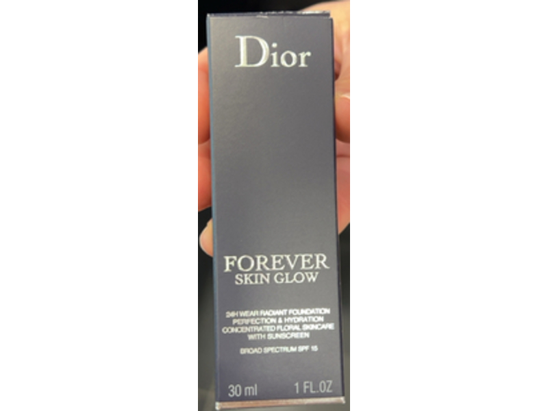 Dior Forever Skin Glow Foundation, 4.5N Neutral, 1 fl oz/30 mL