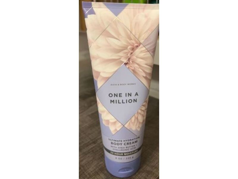 Bath & Body Works Ultra Hydration Body Cream, One In A Million, 6 fl oz/226 g