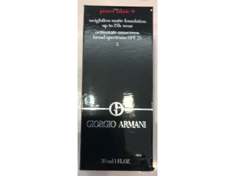 Giorgio Armani Powder Fabric+ Weightless Matte Foundation, 5 Light To Medium, SPF 25, 1 fl oz/30 mL