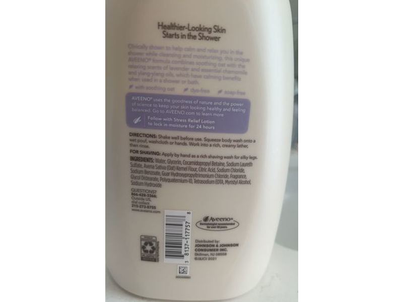 Aveeno Body Wash, Calms & Relaxes, 33 fl oz/975 ml