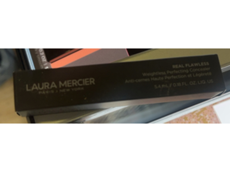 Laura Mercier Real Flawless Weightless Perfecting Concealer, 2C1, 0.18 fl oz/5.4 mL