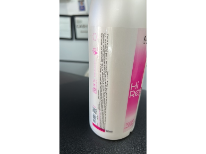 SaLerm Cosmetics Hi Repair Shampoo, 36 oz/1000 mL