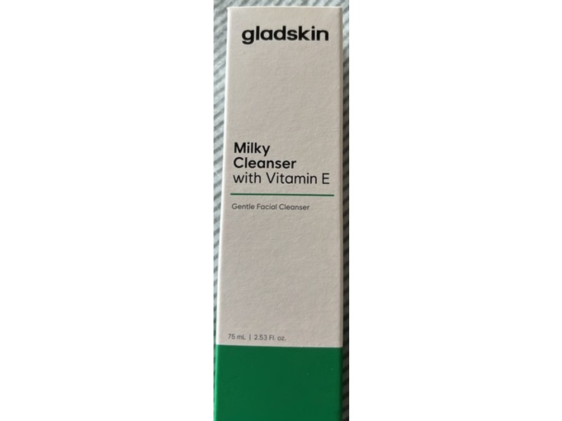 Gladskin Milky Facial Cleanser with Vitamin E, 2.53 fl oz/75 mL