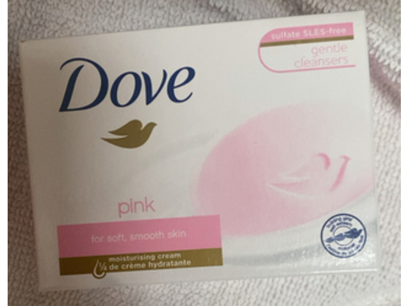 Dove Moisturizing Cream Bar Soap, Pink, 100 g