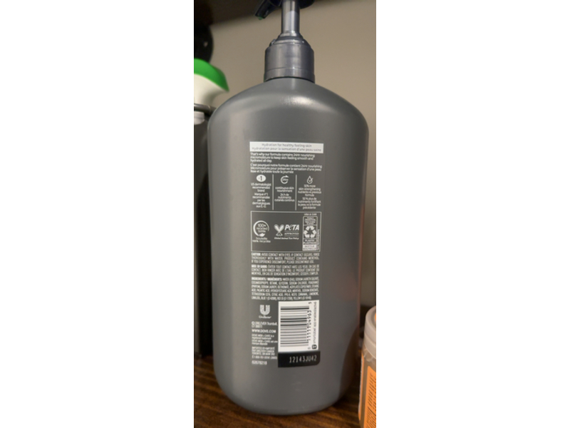 Dove Men + Care Refreshing Extra Fresh Body + Face Wash, 32 fl oz/946 mL