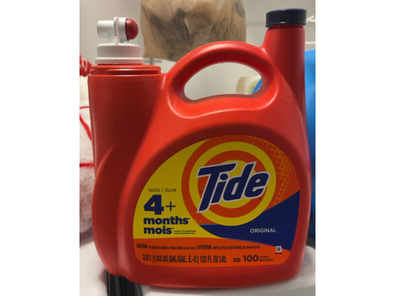 Tide 4+ Months Liquid Laundry Detergent, Original, 100 Loads, 132 fl oz/3.9 L
