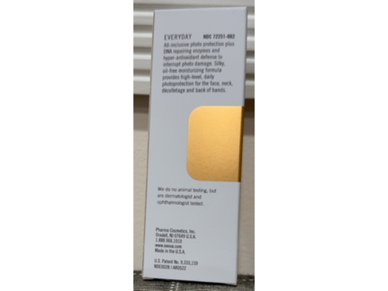 Neova Everyday Facial Fluid, SPF 44, 2.5 fl oz/74 mL