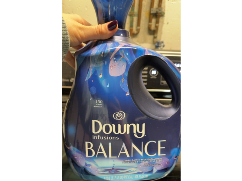 Downy Infusions Balance Fabric Conditioner, Crisp Rain & Blue Eucalyptus, 150 Loads, 101 fl oz/300 L