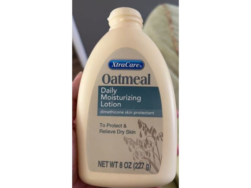 XtraCare Daily Oatmeal Moisturizing Lotion, 8 oz (227 g)