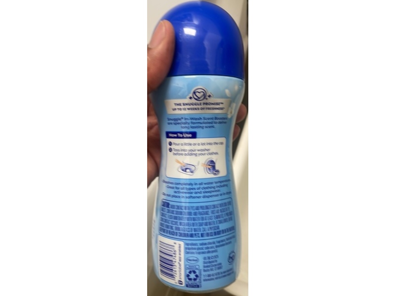 Snuggle Blue Sparkle Scent Booster, Cuddle Up Fresh, 11.5 oz/326 g