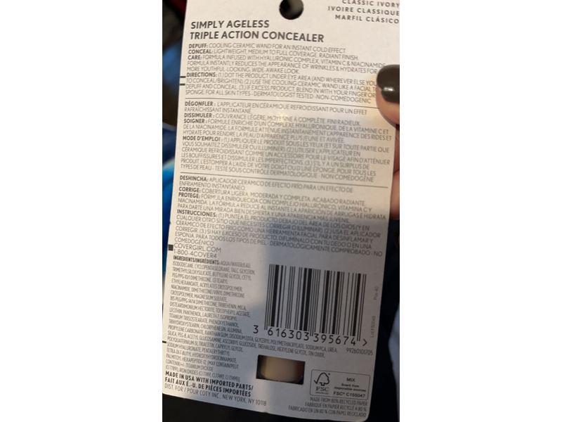 Covergirl Simply Ageless Triple Action Concealer, Classic Ivory, 7.3 mL